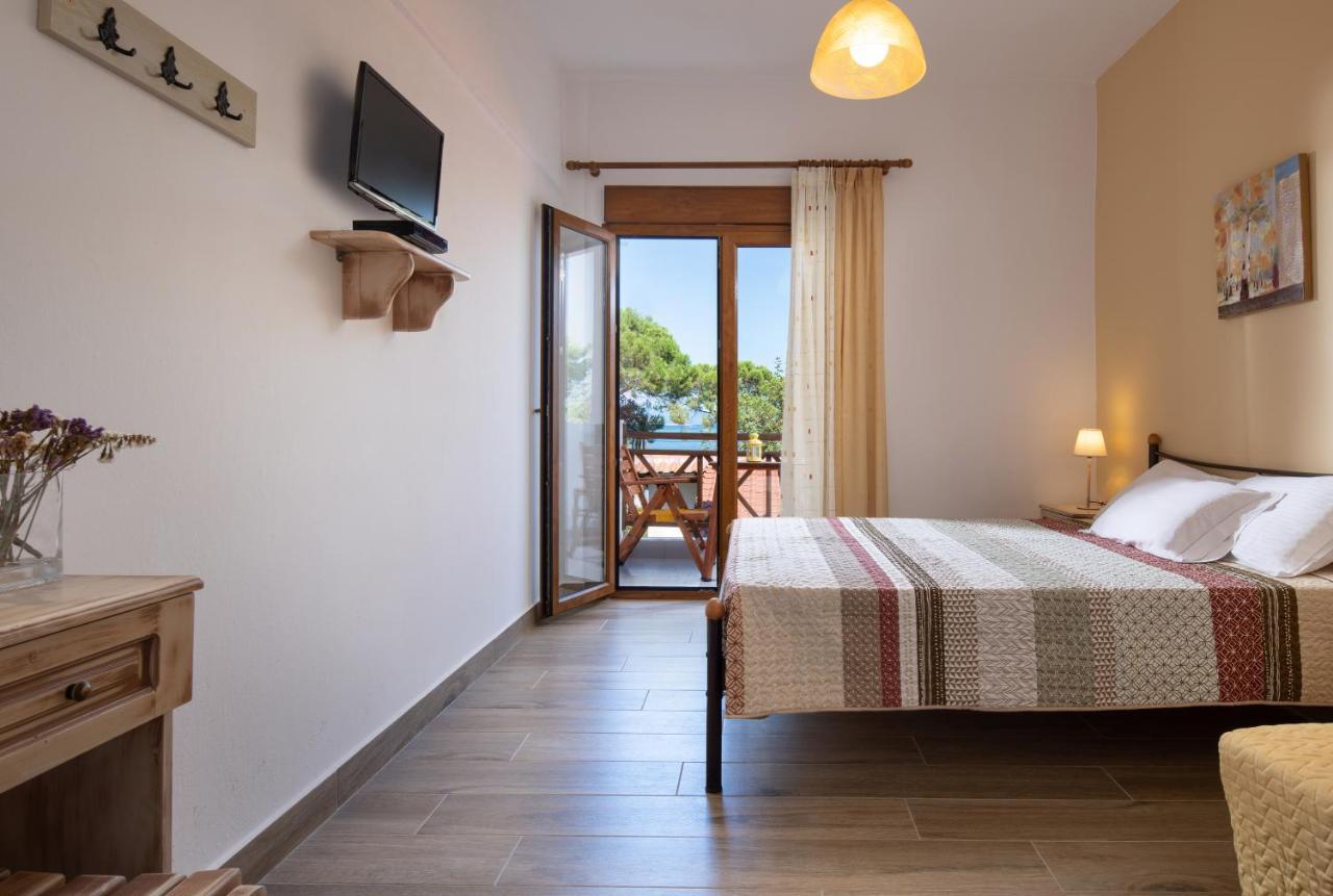 Akti House Psarogiannis Apartments & Studios Vourvourou Exteriör bild